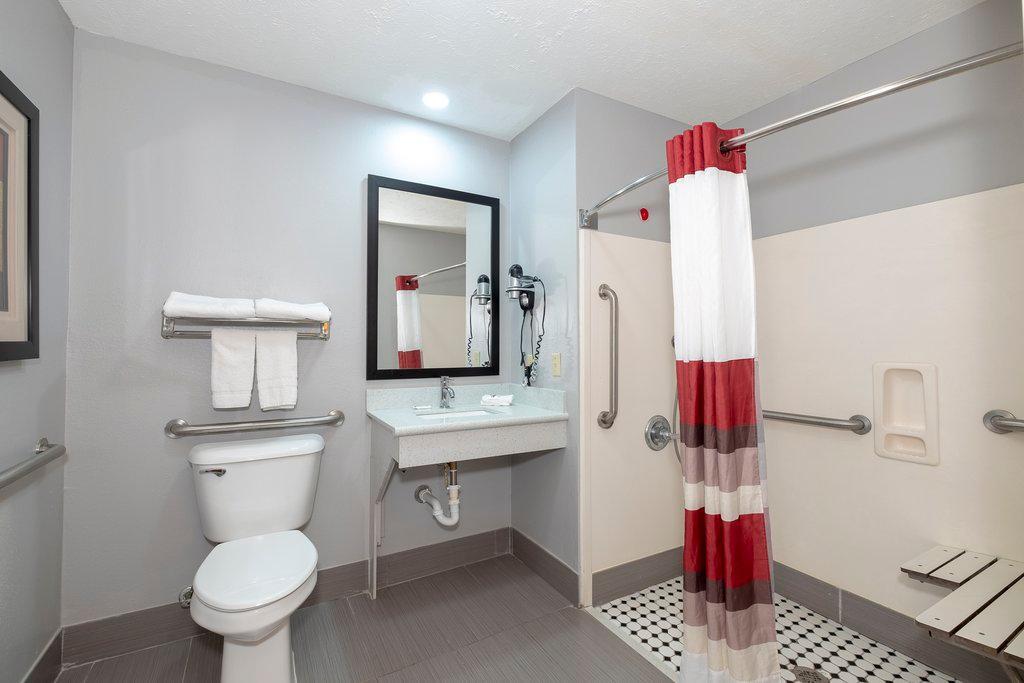 Rodeway Inn Brandon Dış mekan fotoğraf