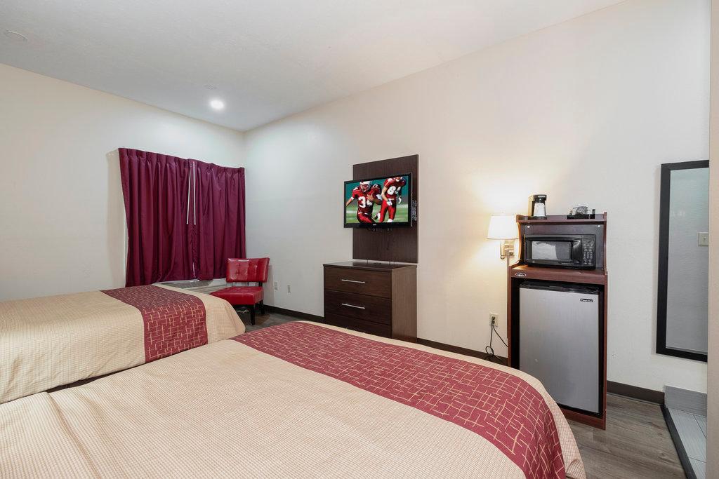 Rodeway Inn Brandon Dış mekan fotoğraf