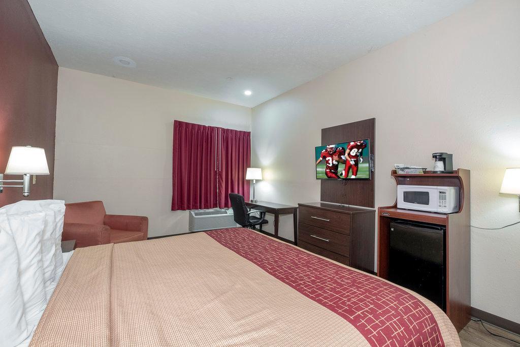Rodeway Inn Brandon Dış mekan fotoğraf