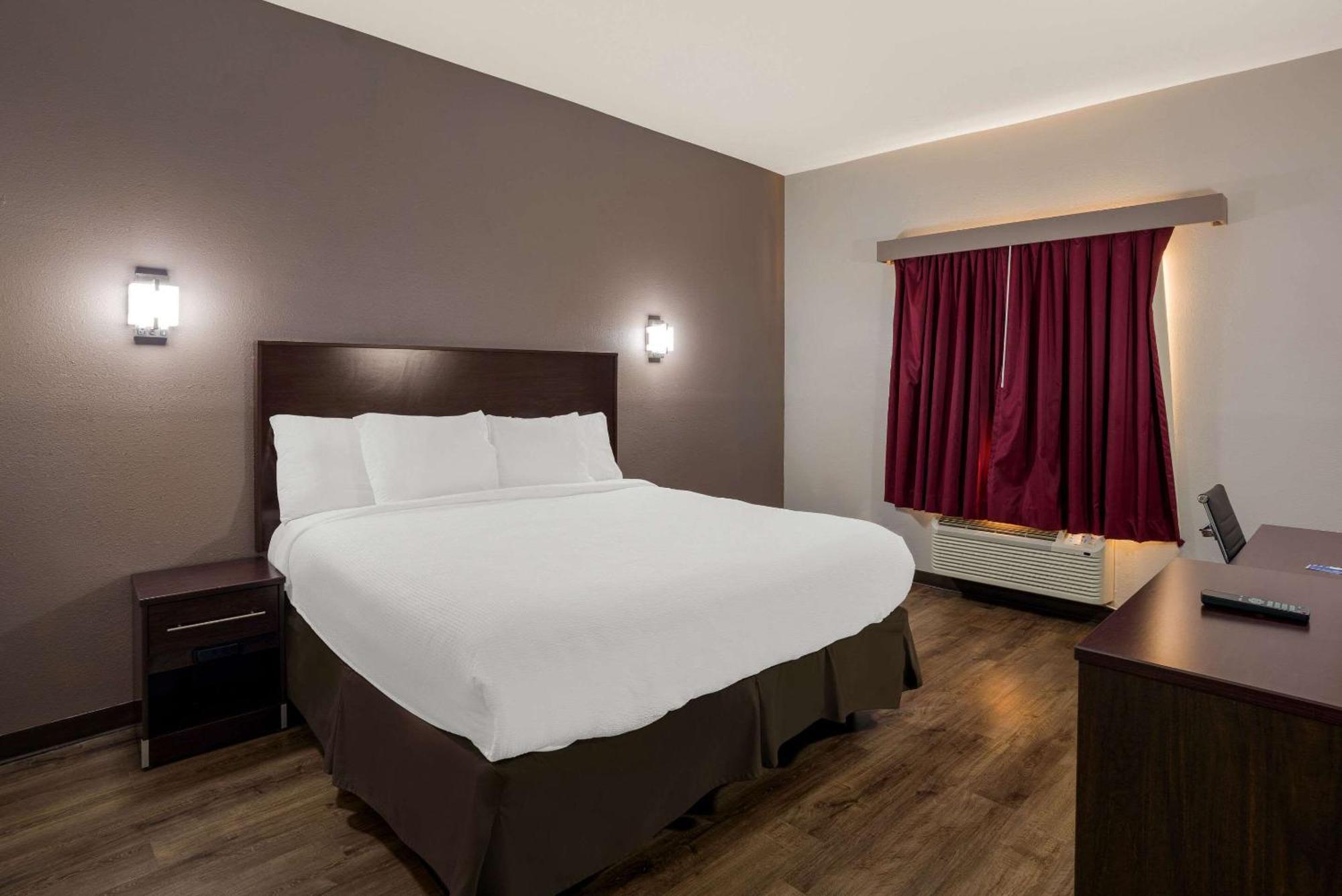 Rodeway Inn Brandon Dış mekan fotoğraf