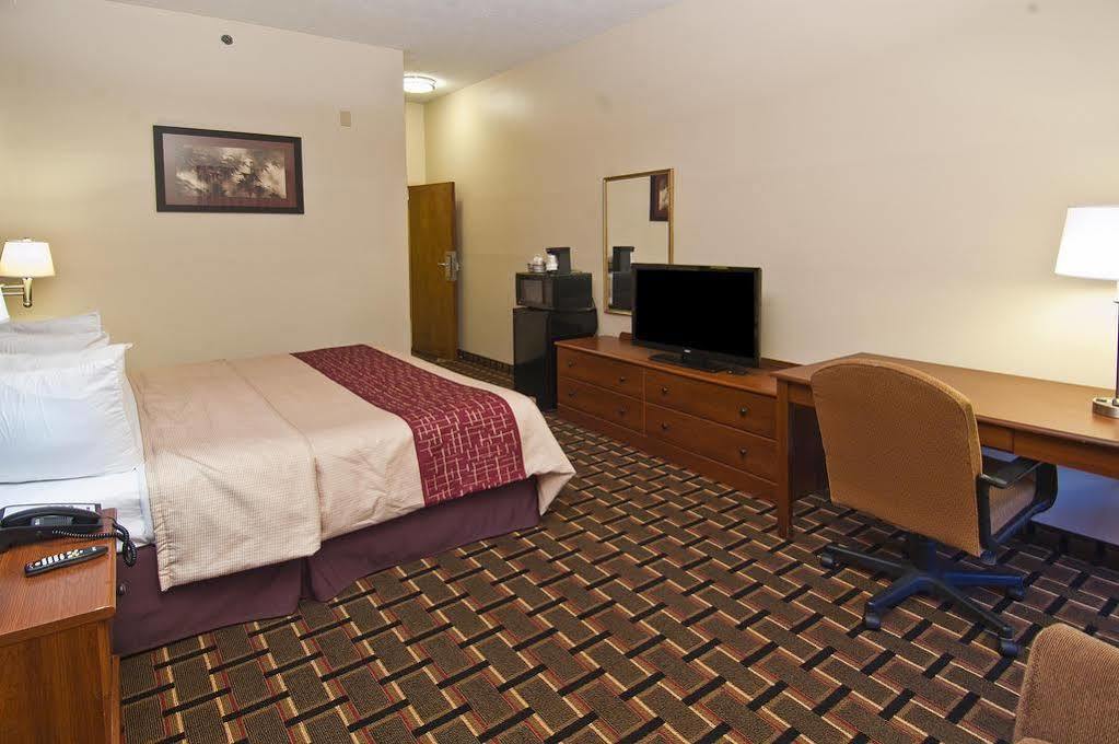 Rodeway Inn Brandon Dış mekan fotoğraf